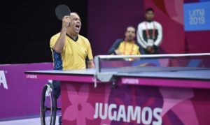 Brasileiros lutam por últimas vagas do tênis de mesa na Paralimpíada