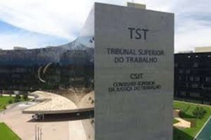 Ciee abre processo seletivo para estágio no TST