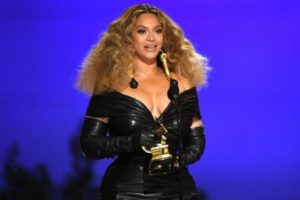 Avaliada em mais de R$ 15 milhões, mansão de Beyoncé e Jay-Z pega fogo