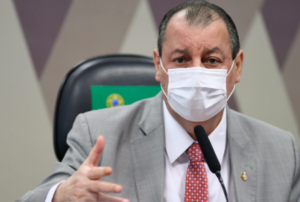 Omar Aziz diz que não irá determinar prisão de Dominguetti