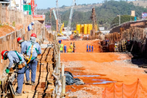 As primeiras estruturas do Túnel de Taguatinga