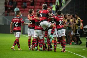 Flamengo goleia o Defensa y Justicia