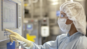 EUA: FDA autoriza uso de Regeneron para certos casos contra Covid-19