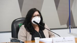 Em depoimento truncado, Regina Célia nega ligação com Ricardo Barros