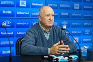 Felipão tem missão de fazer Grêmio ressuscitar