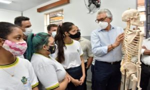 Na entrega de mais um Cepi, Caiado diz que mais de mil escolas foram reformadas