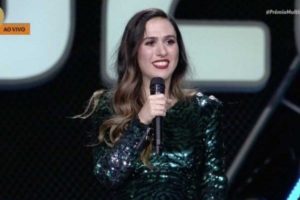 Tatá Werneck brinca sobre polêmica com Fiuk: “tentar te esquecer”