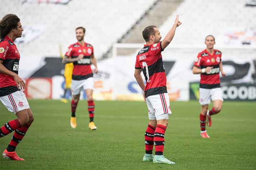 Fla faz mais uma vítima: Flamengo 3 x 1 Corinthians - Tudo ...