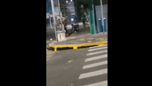 Vídeo: Ciclista tem os pés amputados ao acionar explosivo deixado por criminosos em Araçatuba