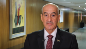 Luiz Eduardo Ramos presta depoimento hoje