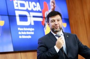 Rafael Parente pede impugnação da candidatura de Paulo Octávio