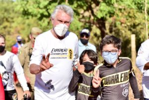 Caiado percorre mais de oito quilômetros do Caminho de Cora durante encerramento da Expedição Desafiando Limites