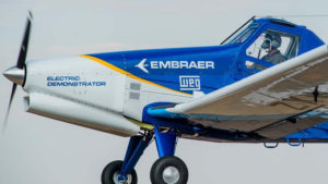 Embraer comemora primeiro voo de avião movido a energia elétrica