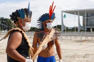 Índios permanecem em Brasília até dia 2