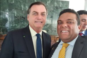 Otoni classifica Moraes de “déspota” e diz não irá recuar “um milímetro”