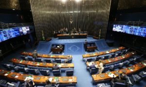 Senado aprova PEC da Reforma Eleitoral em dois turnos