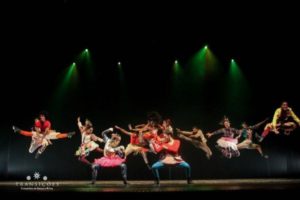 Gosta de dança? Aproveite o Movimento Internacional de Dança