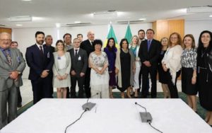 VÍDEO: Gabinete paralelo foi elo entre Prevent Senior e governo federal, diz site
