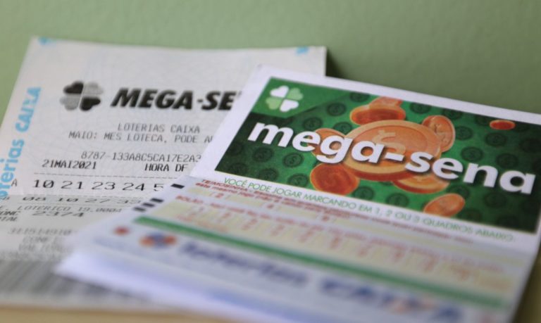 Seis apostas levam a bolada da Mega da Virada 2025