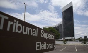 TSE rejeita direito de resposta contra Bolsonaro