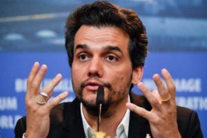 “Conectado ao esgoto da história”: Declaração de Wagner Moura sobre Bolsonaro viraliza