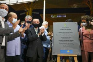 Ibaneis faz mais uma entrega. A revitalização com lâmpadas LED da Praça do Povo