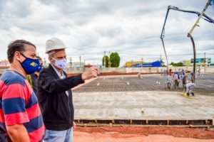 Avança concretagem da obra do viaduto Recanto das Emas
