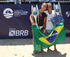 Com virada épica, brasileiras são campeãs de Grand Slam de Beach Tennis em Brasília