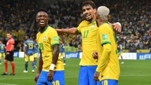 Brasil bate Colômbia por 1 a 0 e se classifica para Copa