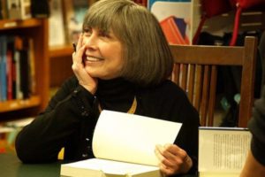 Morre a escritora Anne Rice, de ‘Entrevista com o vampiro’