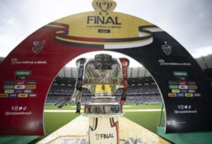 Galo tem larga vantagem sobre o Furacão e deverá ser bicampeão da Copa Brasil