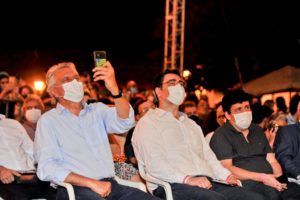 Caiado faz encerramento do Fica 2021, na cidade de Goiás
