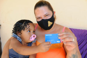 Novos benefícios sociais: Cartão Prato Cheio e DF Social recebem investimento de R$32.7 milhões