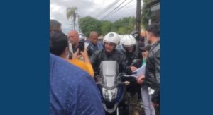 Bolsonaro, rolê de moto e pastel no Núcleo Bandeirante