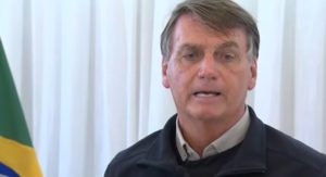 VÍDEO: Bolsonaro diz que definição de vice será “aos 48 do segundo tempo”