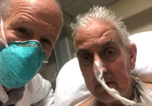 Homem recebe transplante de coração de porco