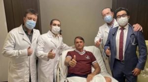 Bolsonaro tem alta após internação por obstrução intestinal