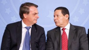 Mourão chama ditadura militar de ‘revolução democrática de 1964’
