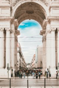 BRASILEIROS SUPERAM AUTORIZAÇÕES DE RESIDÊNCIA CONCEDIDAS POR PORTUGAL