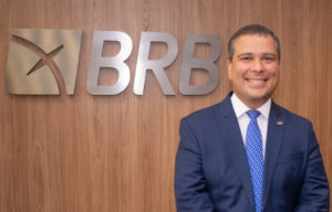 BRB vence premiação internacional por melhor CEO de banco na América do Sul