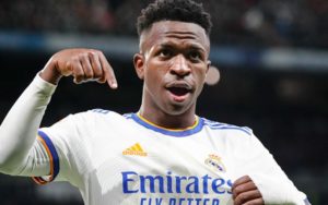Vinícius Júnior brilha na goleada: Real Madrid conquista a Supercopa da Espanha