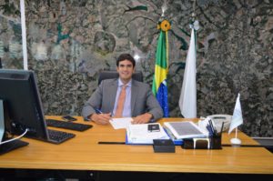 Projeto autoriza desembarque de usuários de ônibus fora das paradas a partir das 21 horas
