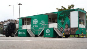 Carreta solidária que prepara refeições e lava roupas chega a Petrópolis nesta quinta-feira (17)