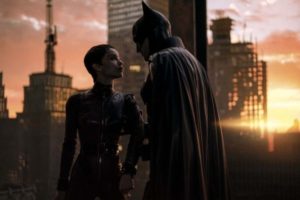 Batman retorna às telas em universo colapsado de Gotham City