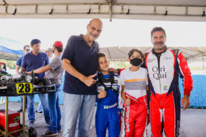Paco Britto | É dada a largada da 1ª etapa do campeonato de kart no DF