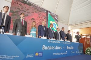 Brasília recebe o voo internacional mais importante da América do Sul