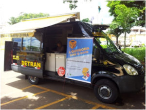 Detran-DF participa do Na Hora Itinerante e Sua Vida Vale Muito em Ceilândia