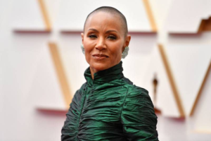 Alopecia de esposa de Will Smith pode ter fundo emocional