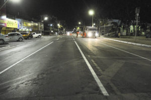 Avenida Comercial de Taguatinga é preparada para ser reaberta