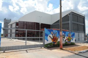 EC 52 de Taguatinga, de provisória a novinha em folha
